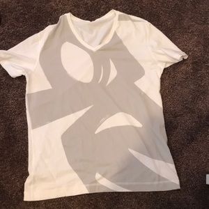 Men’s lulu lemon vneck